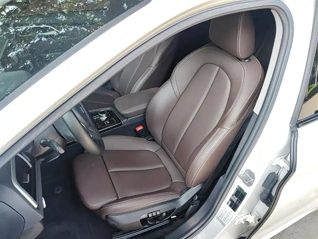 BMW 1 Series 2019 118i M Sport Package фото 15