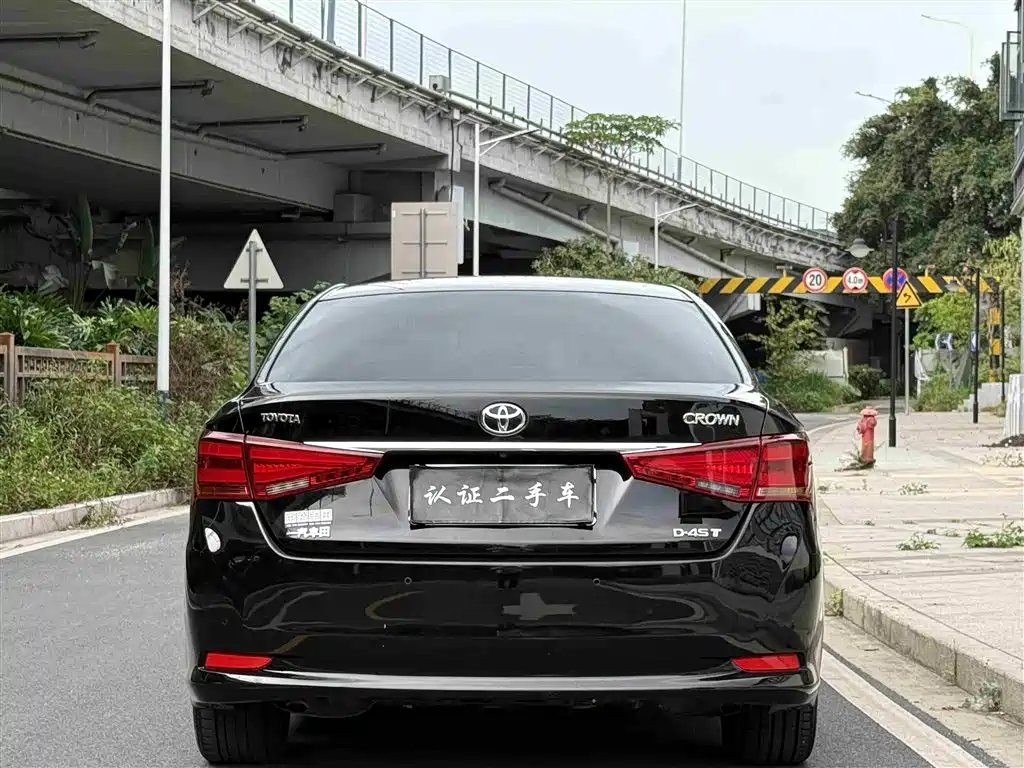 Toyota Crown 2015 2.0T Fashion фото 19