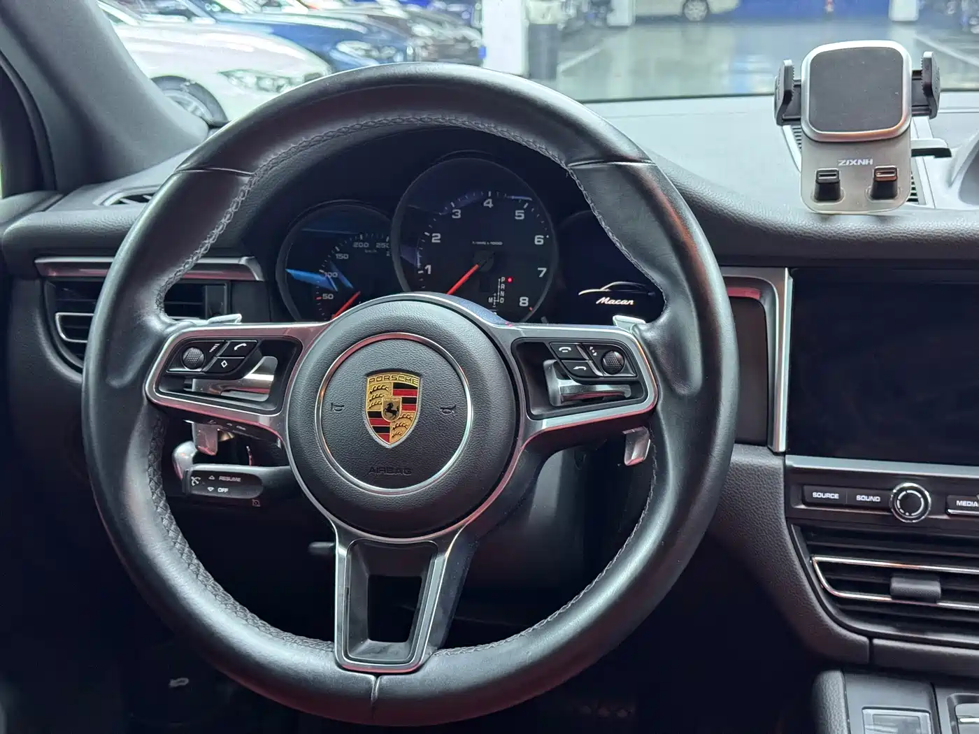 Porsche Macan 2018 Macan 2.0T фото 11