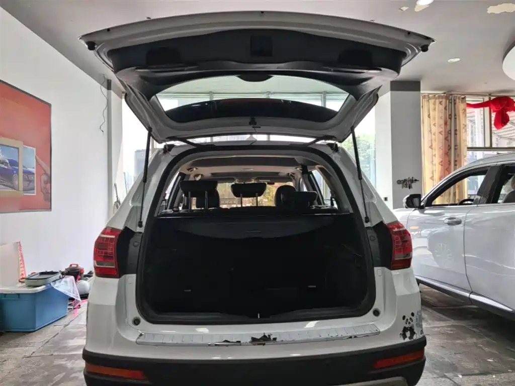 Haval H6 2015 Sport 1.5T Automatic 2WD Luxury фото 19