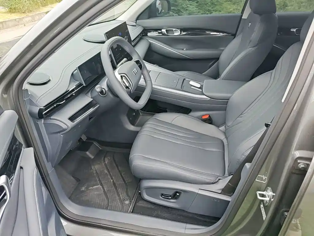 Geely Galaxy Galaxy E5 2026 2026 530km Voyager Edition