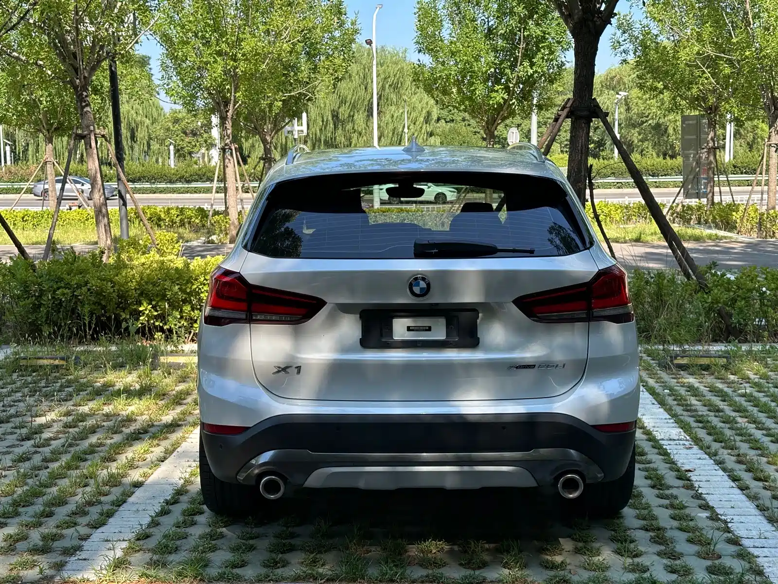 Фото 14 - BMW X1