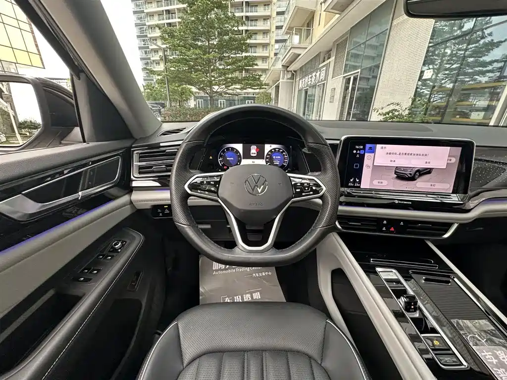 Volkswagen Teramont 2023 330TSI FWD Premium Luxury Edition фото 26