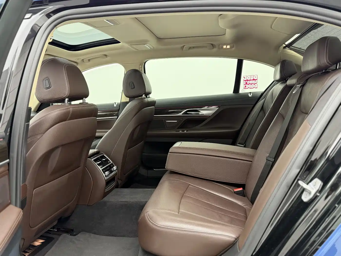BMW 7 Series 2018 730Li Leading Type Excellence Package фото 18