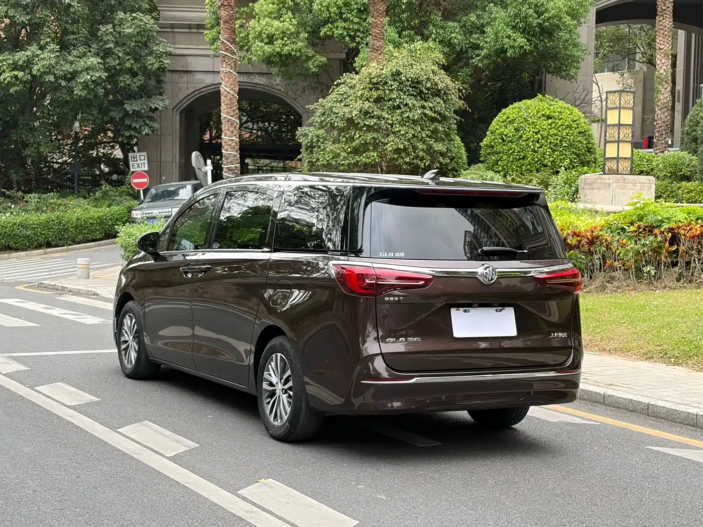 Buick GL8 2021 ES Landlord 653T Premium фото 15