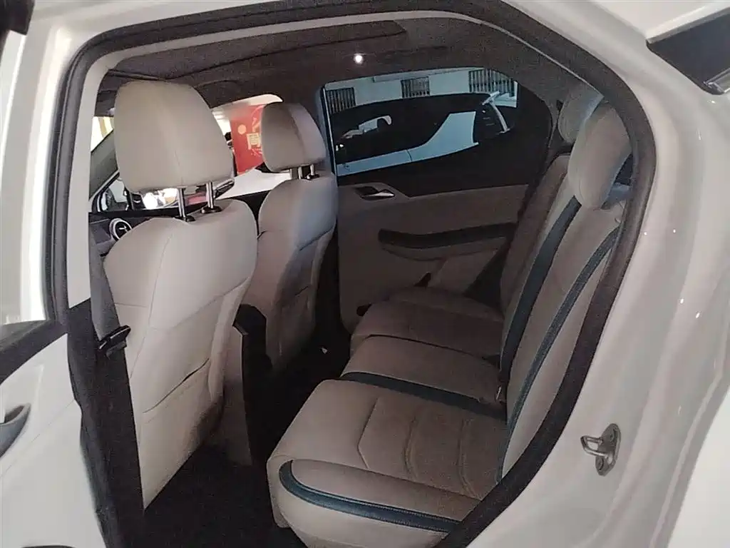 BYD Yuan Pro 2023 401KM Premium фото 13