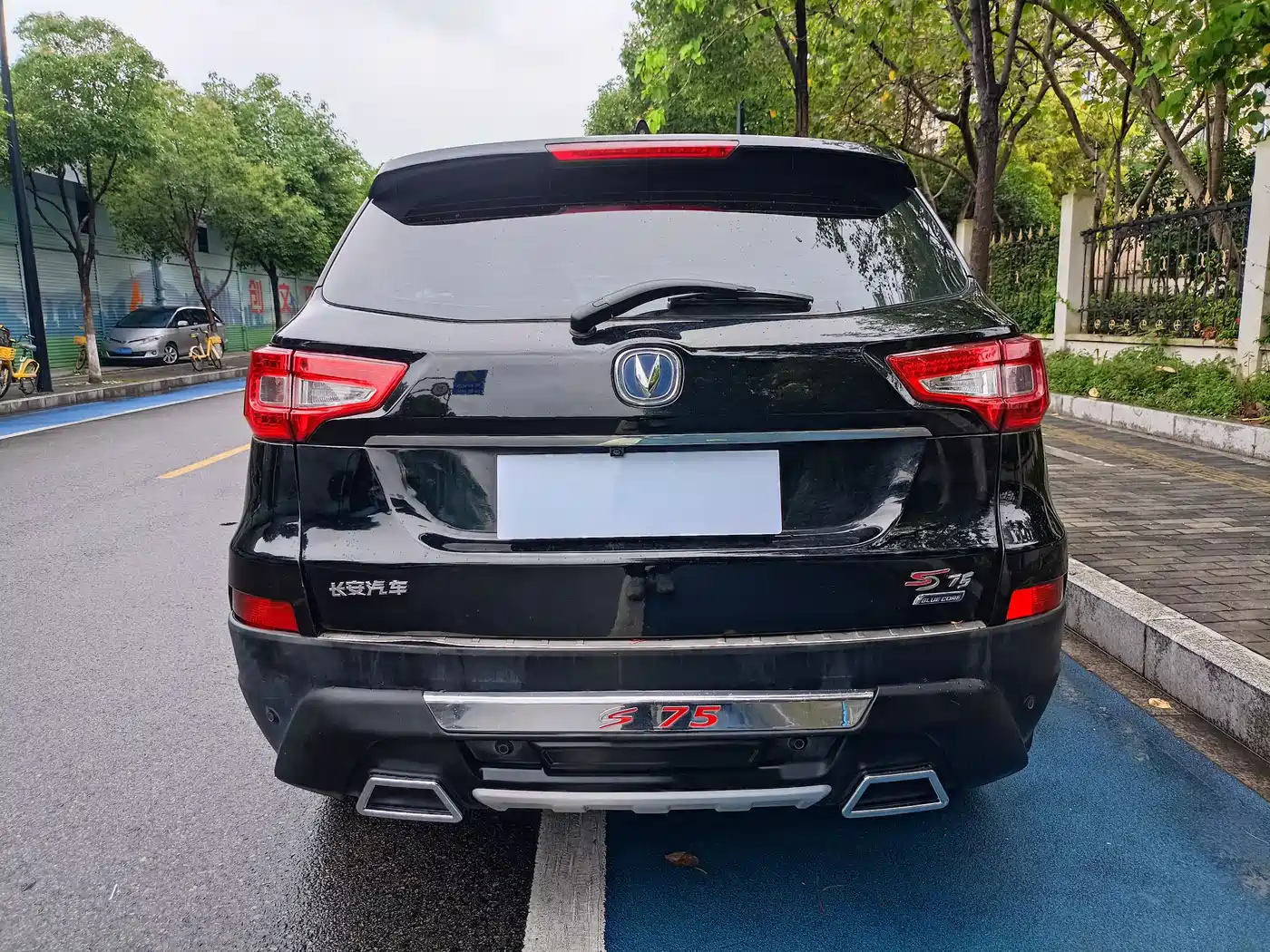 Фото 5 - Changan CS75