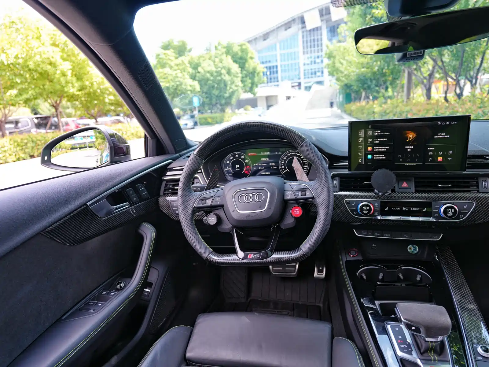 Фото 12 - Audi RS 4