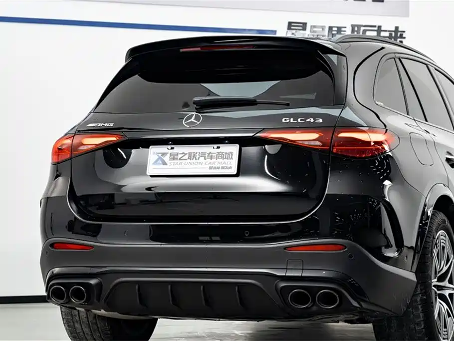 Mercedes-Benz GLC AMG 2024 AMG GLC 43 4MATIC фото 7