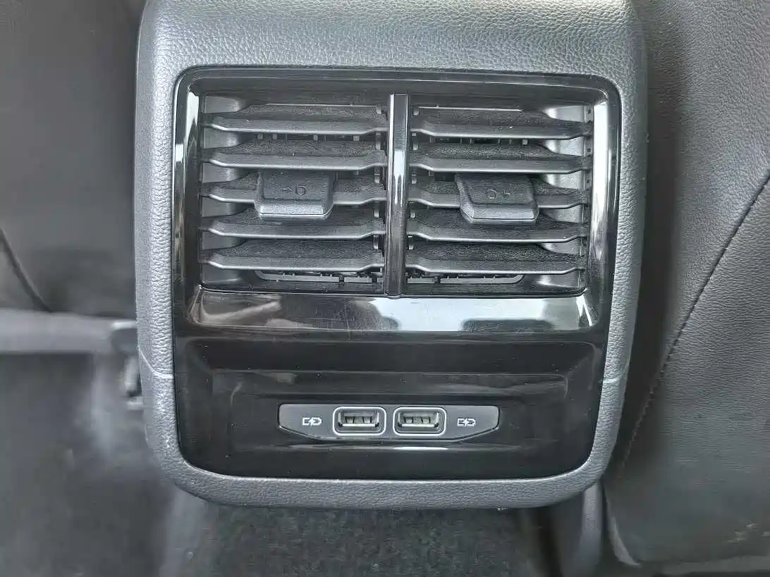 Volkswagen Sagitar 2019 280TSI DSG Comfort Edition China VI фото 17