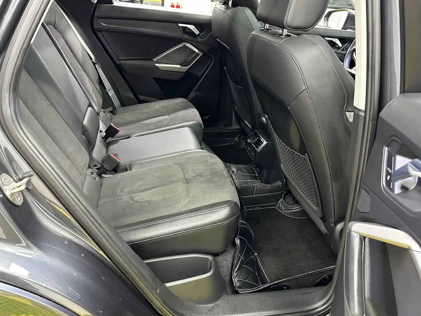 Audi Q3 2023 35 TFSI Fashion Dynamic (1.4T) фото 18