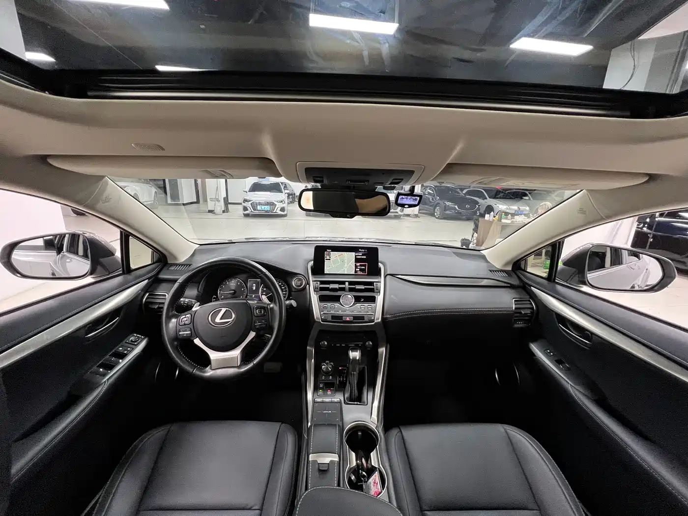 Lexus NX 2018 Model 200 AWD Fengshang Edition China V фото 25