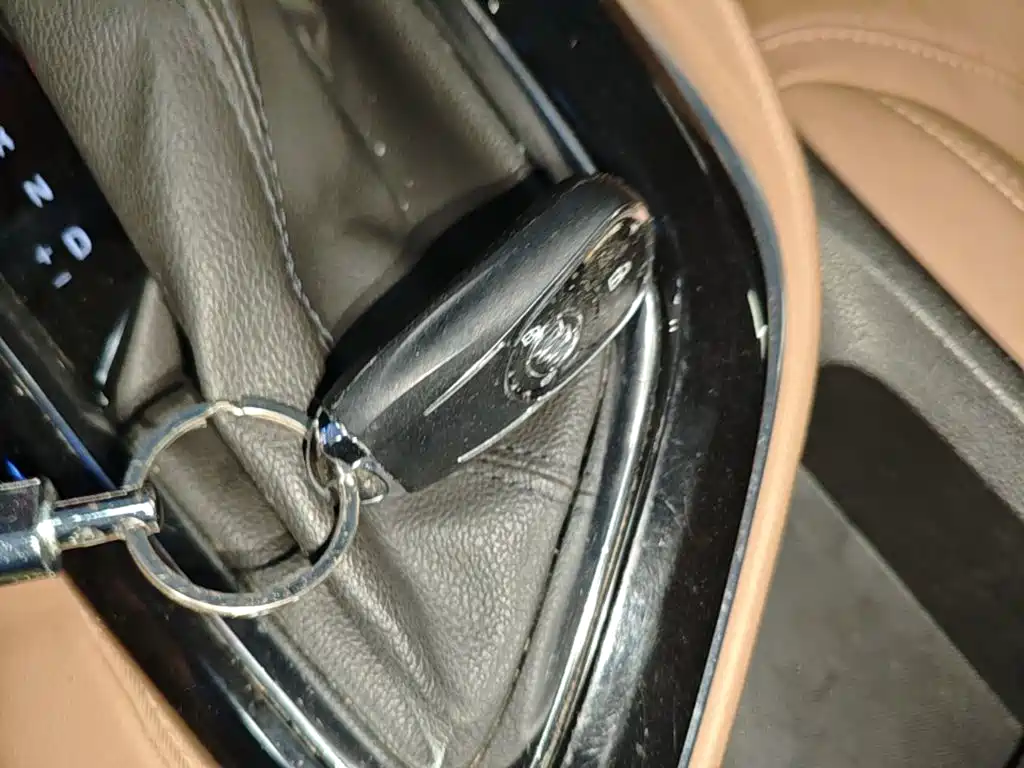 Buick GL6 2023 2021 323T Mild Hybrid Connected Luxury