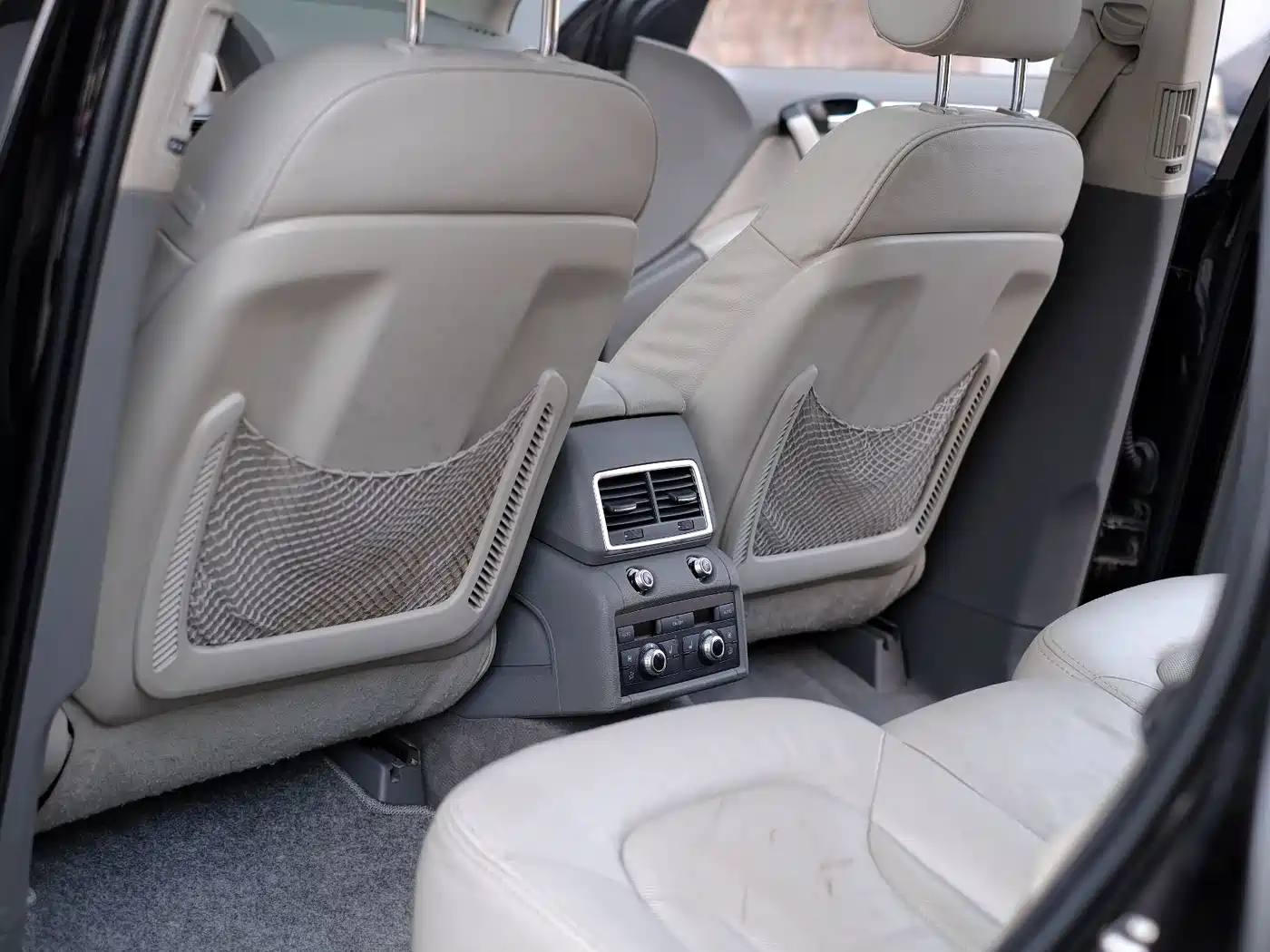 Фото 24 - Audi Q7