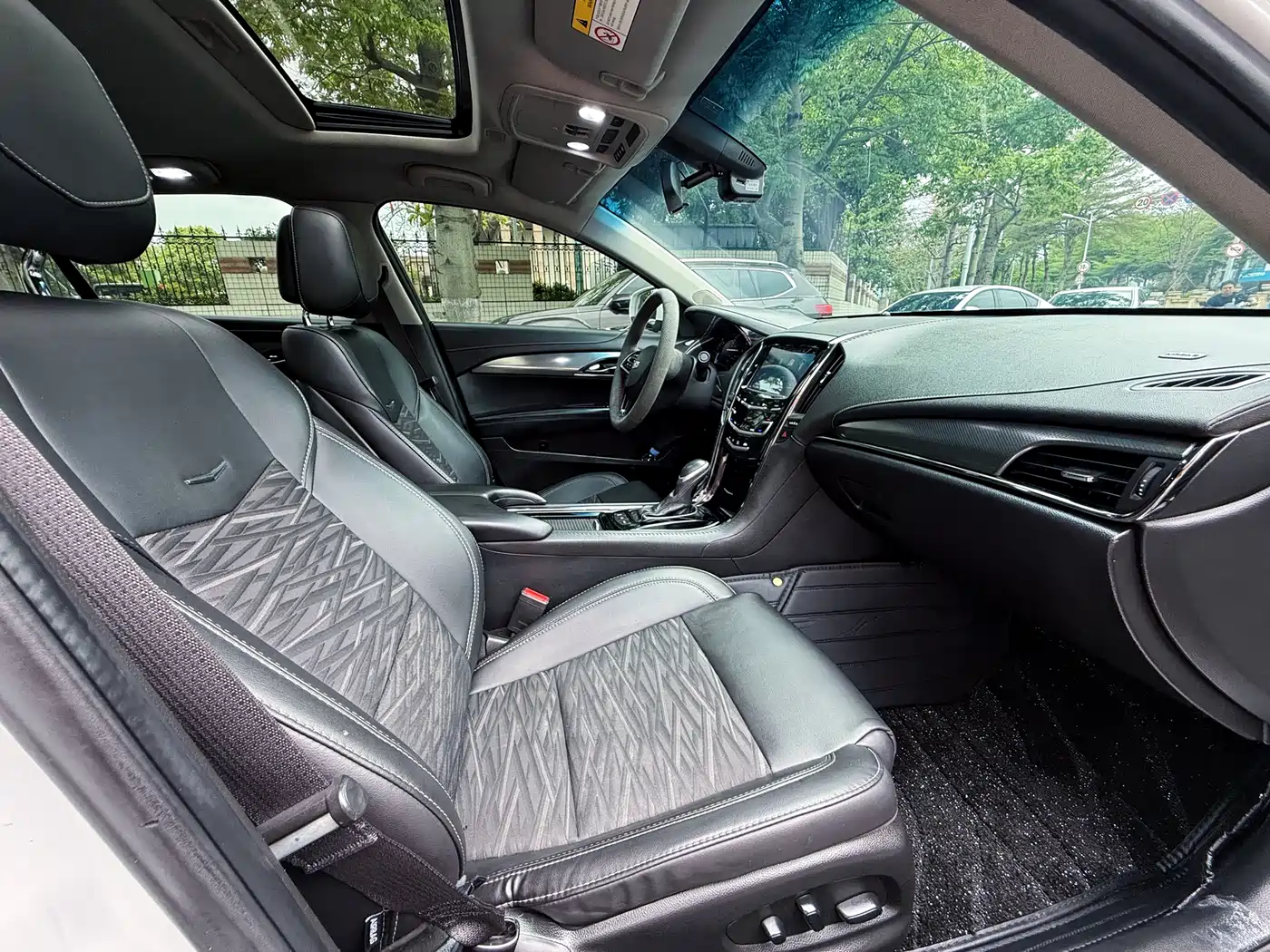 Cadillac ATS-L 2017 28T Technology фото 16