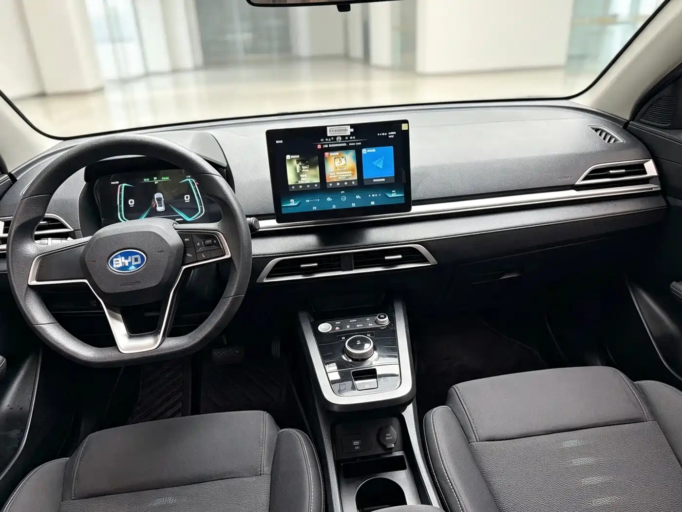 BYD e2 2022 2021 Standard