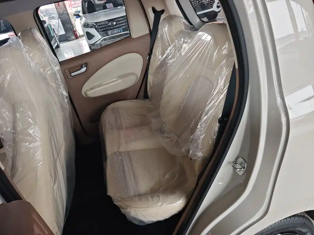 Wuling Motors Hongguang MINIEV 2026 2025 4-Door Advanced