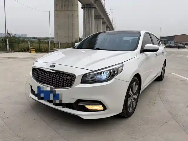 Kia Kia K4 2017 1.6T Automatic T-DLX Turbo