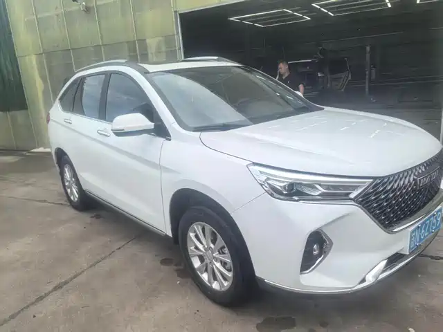 Haval M6 2021 PLUS 1.5T DCT Luxury Smart Connect — фото 3