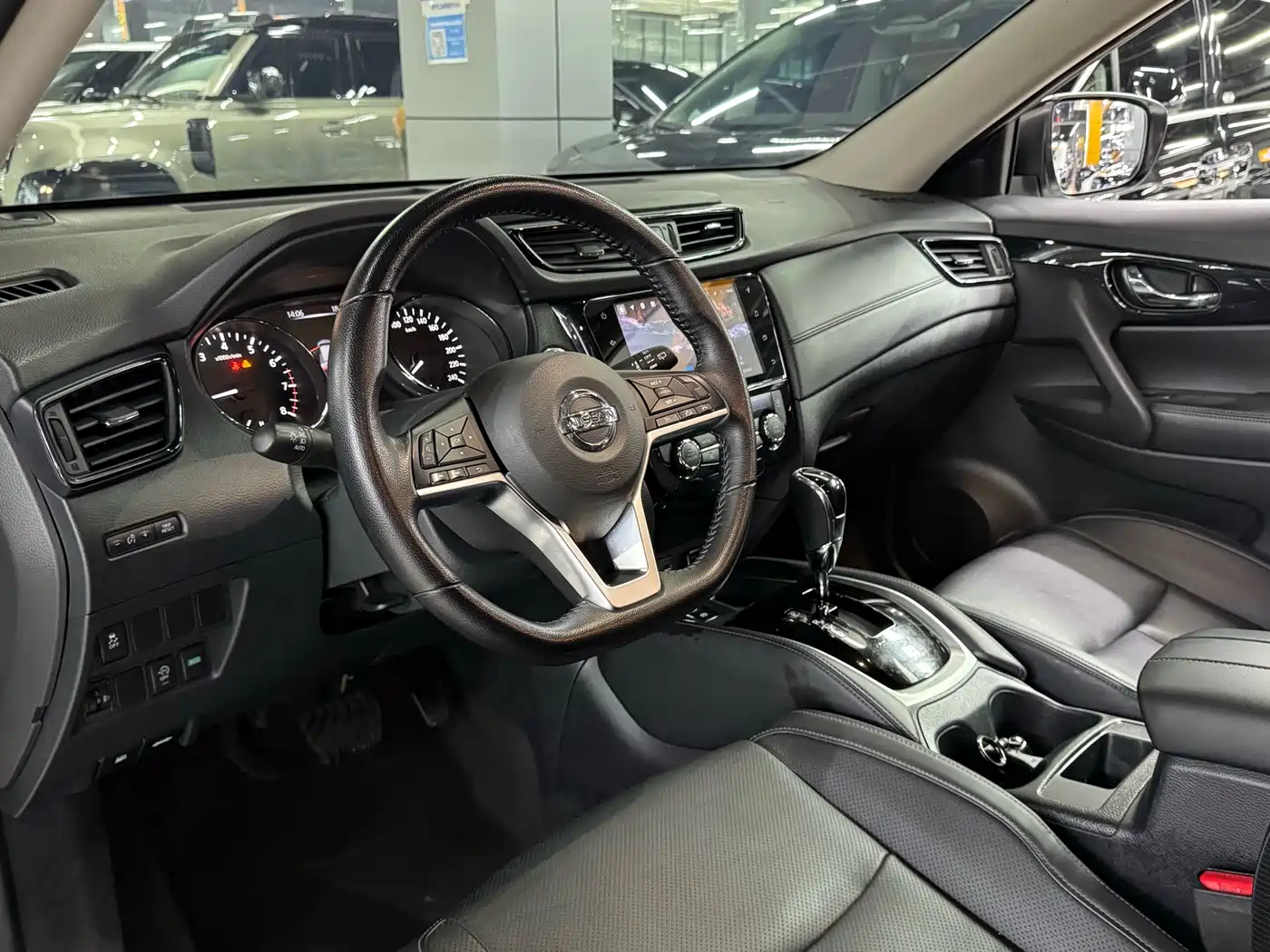 NISSAN QIJUN