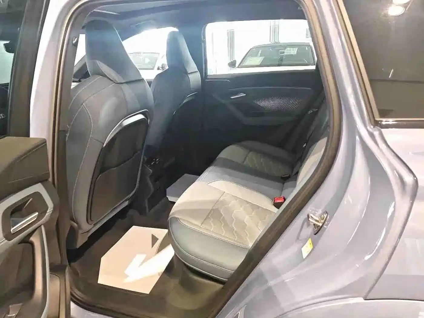 Audi Q4 e-tron 2023 2022 50 e-tron quattro Innovation Edition