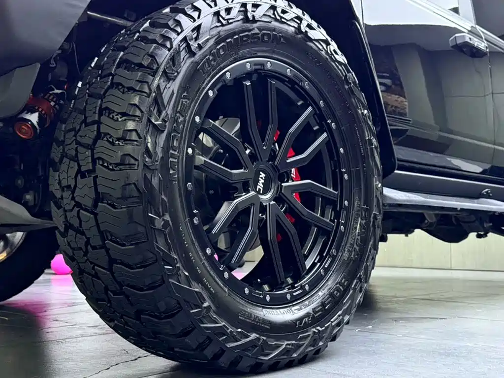 Ford Bronco 2025 2024 2.3T Badlands