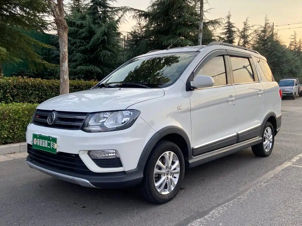 Dongfeng Fengguang Fengguang 370 2016 — пригон из Китая
