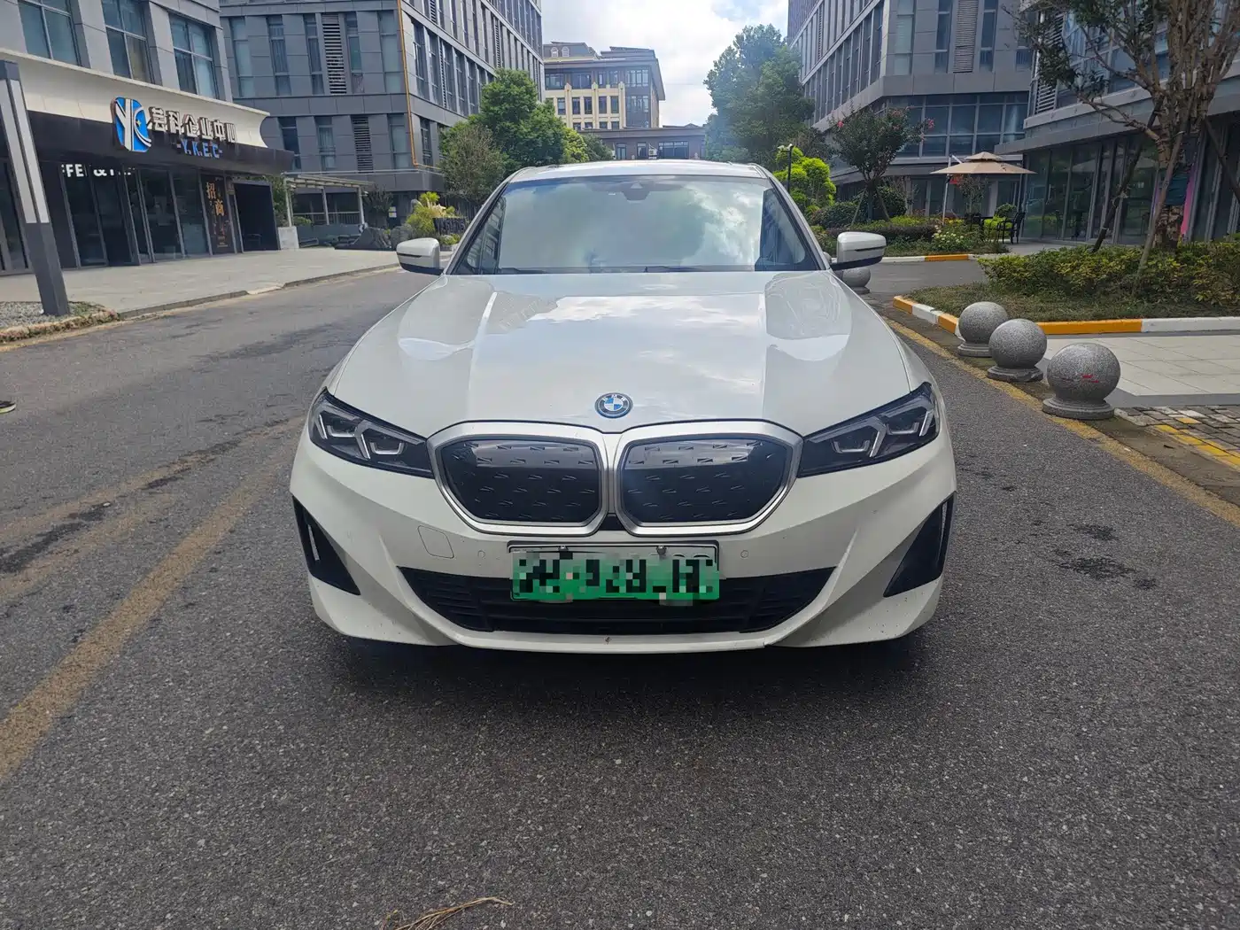 BMW i3 2022 2022 eDrive 35 L