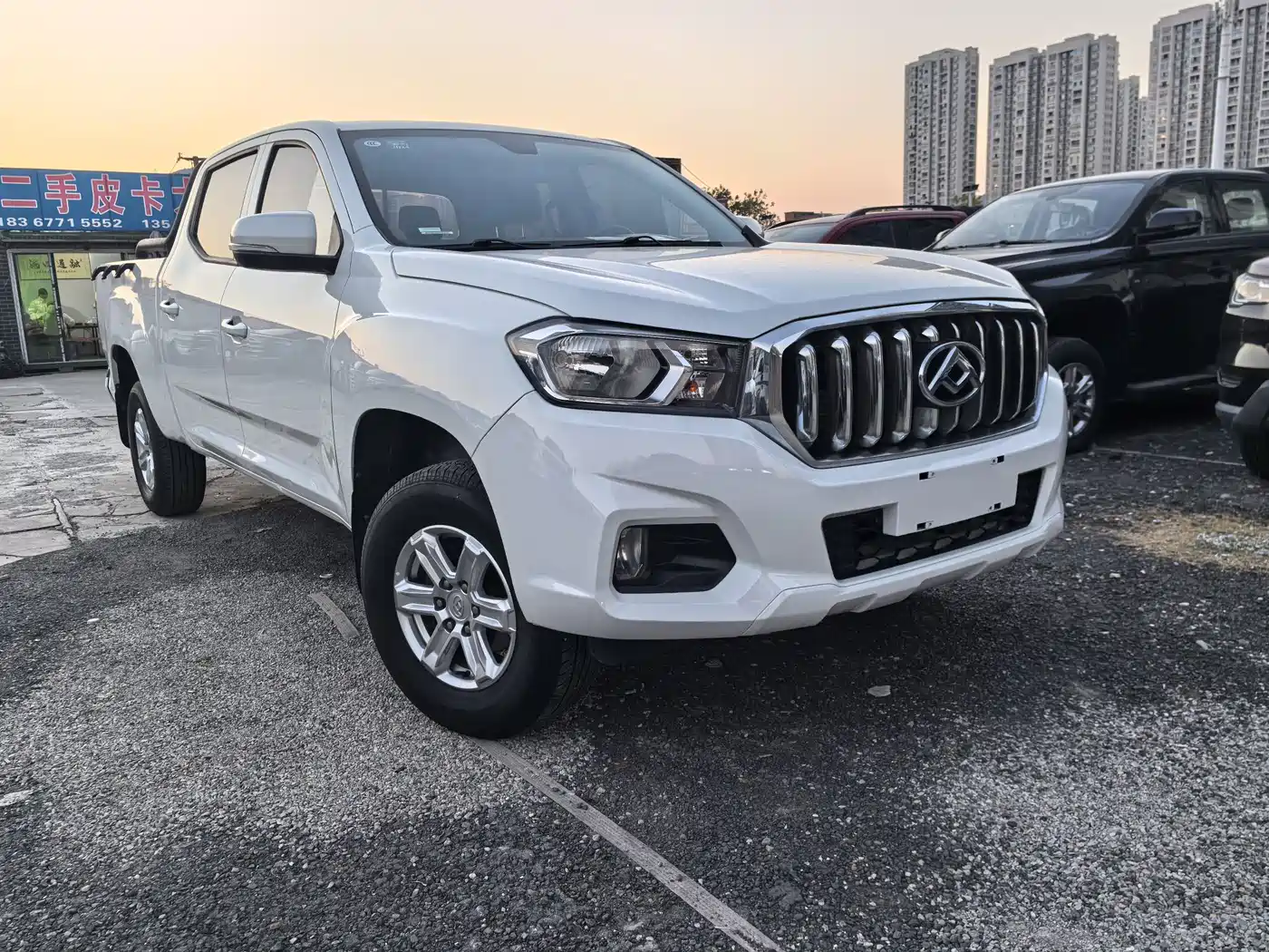 SAIC MAXUS CHASE T60