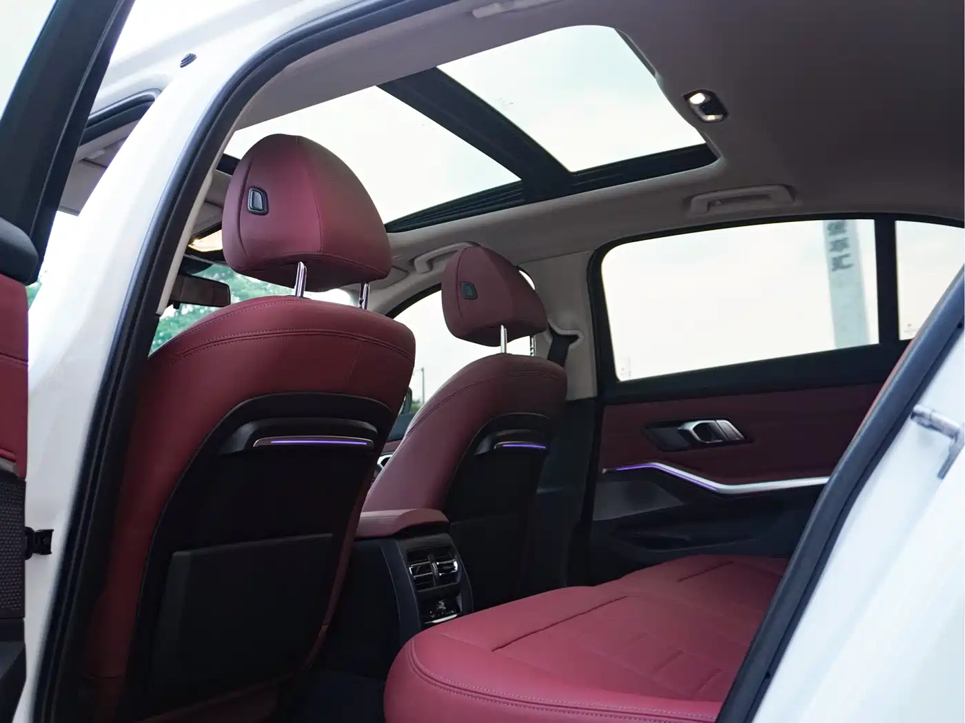 BMW 3 Series 2021 325Li M Sport Package фото 23