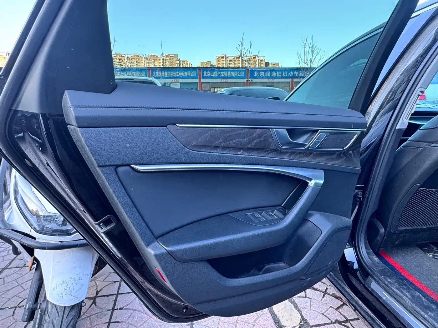 Audi A6L 2023 45 TFSI quattro Premium Elegance фото 7