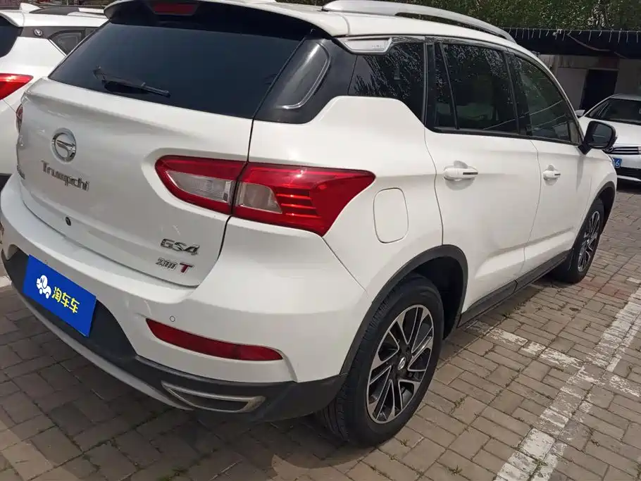 GAC Trumpchi Trumpchi GS4 2015 200T Manual Luxury Edition фото 3