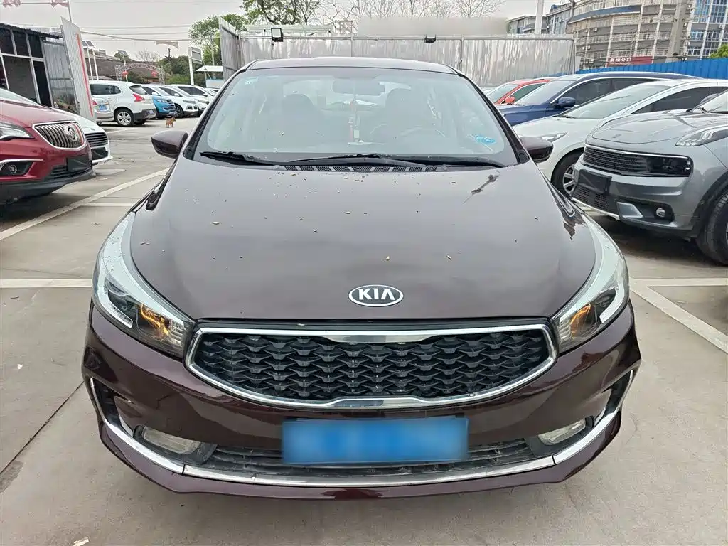 KIA K3