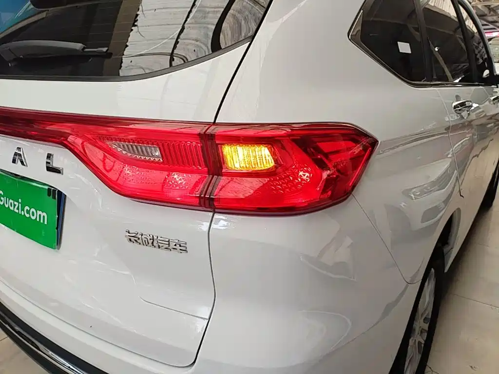 Haval M6 2024 2023 PLUS 1.5T DCT Elite Smart Connect