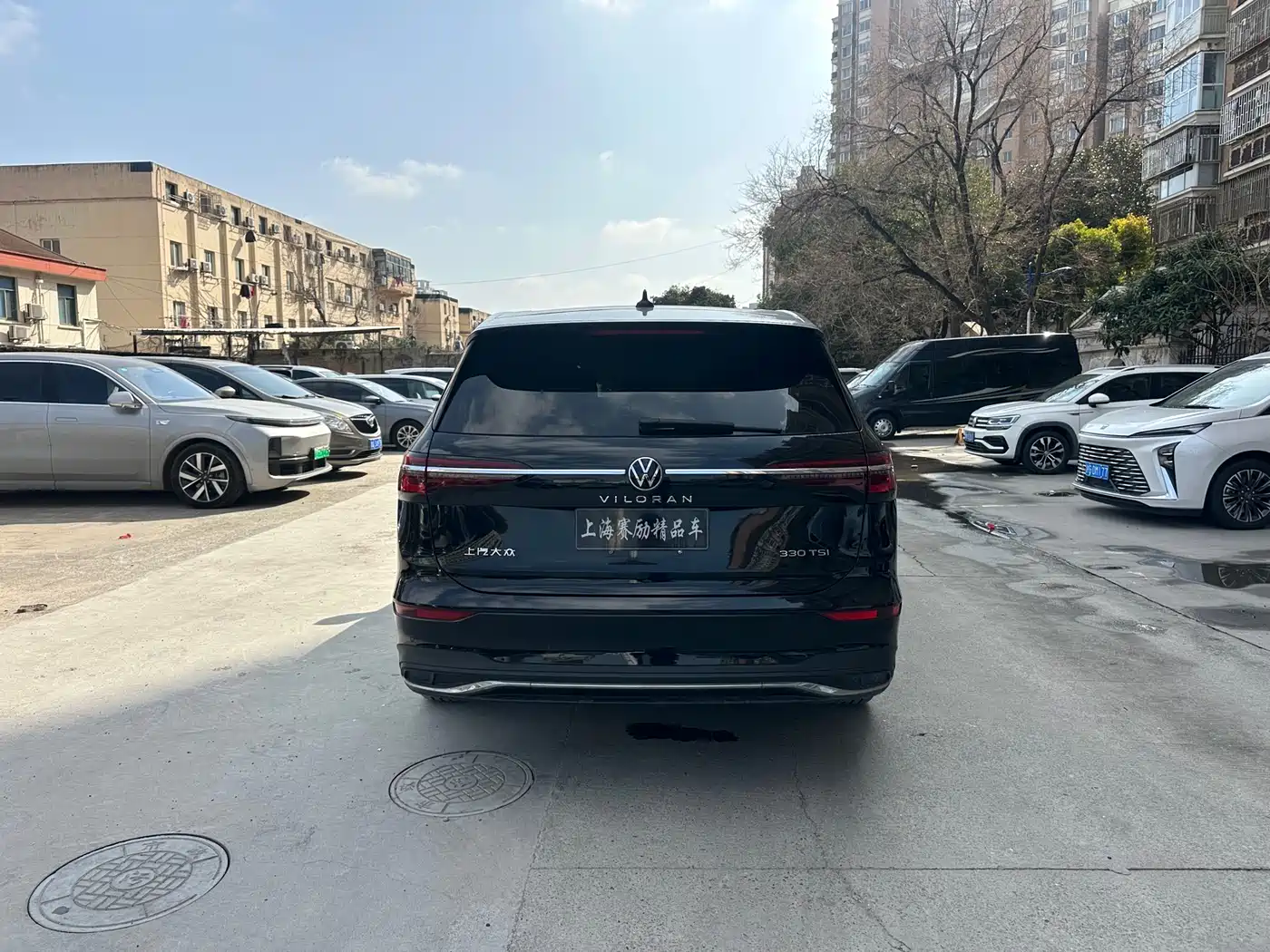 Volkswagen Viloran 2023 Facelift 330TSI Business Edition фото 8