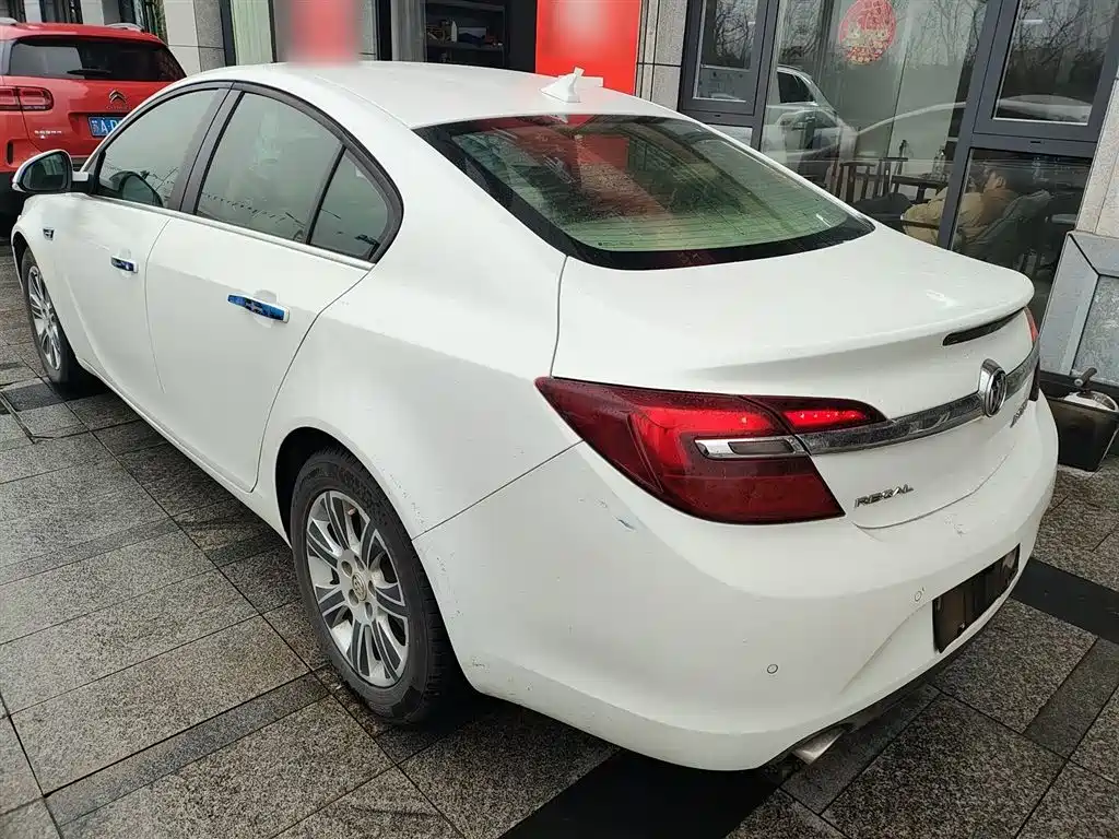 Buick Regal 2014 2.0L Leading Fashion Type фото 23