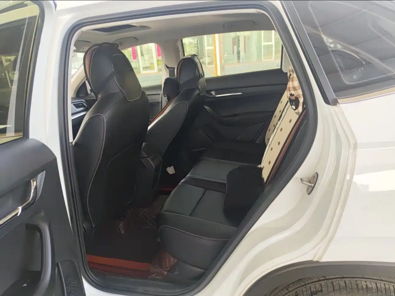 Škoda Kamiq 2023 1.5L Auto Comfort Edition фото 9