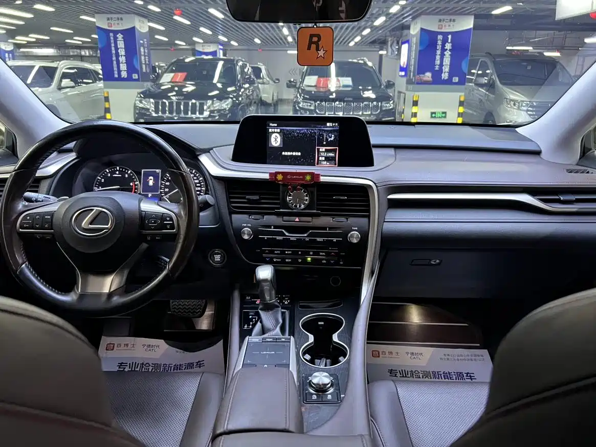 LEXUS RX