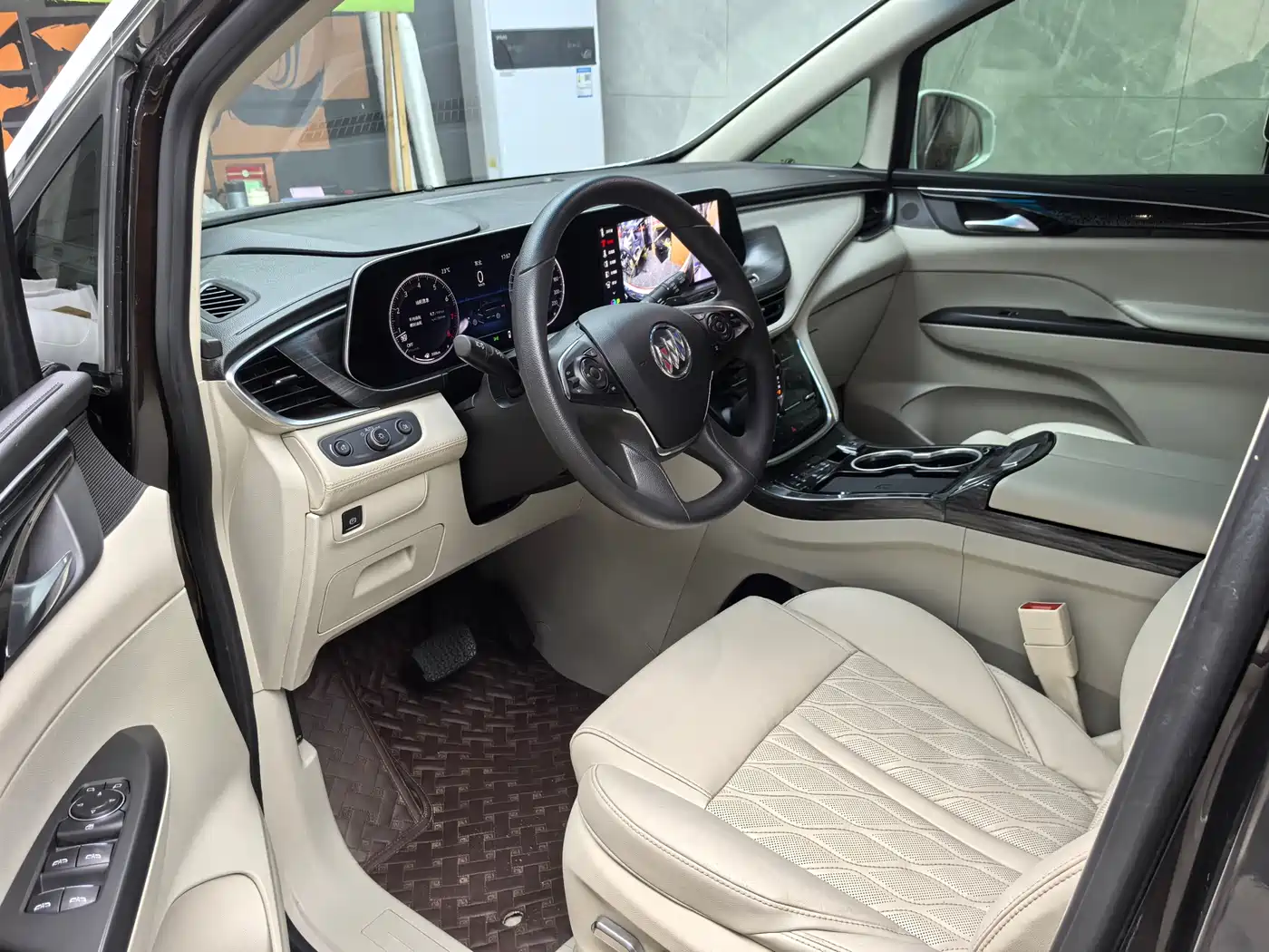 BUICK GL8