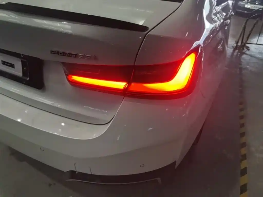 BMW i3 2024 eDrive 35 L фото 8