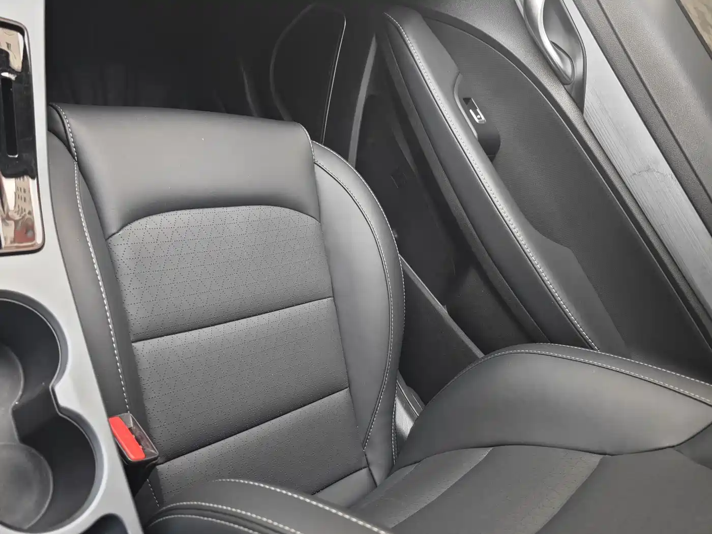 GEELY AUTOMOBILE EMGRAND