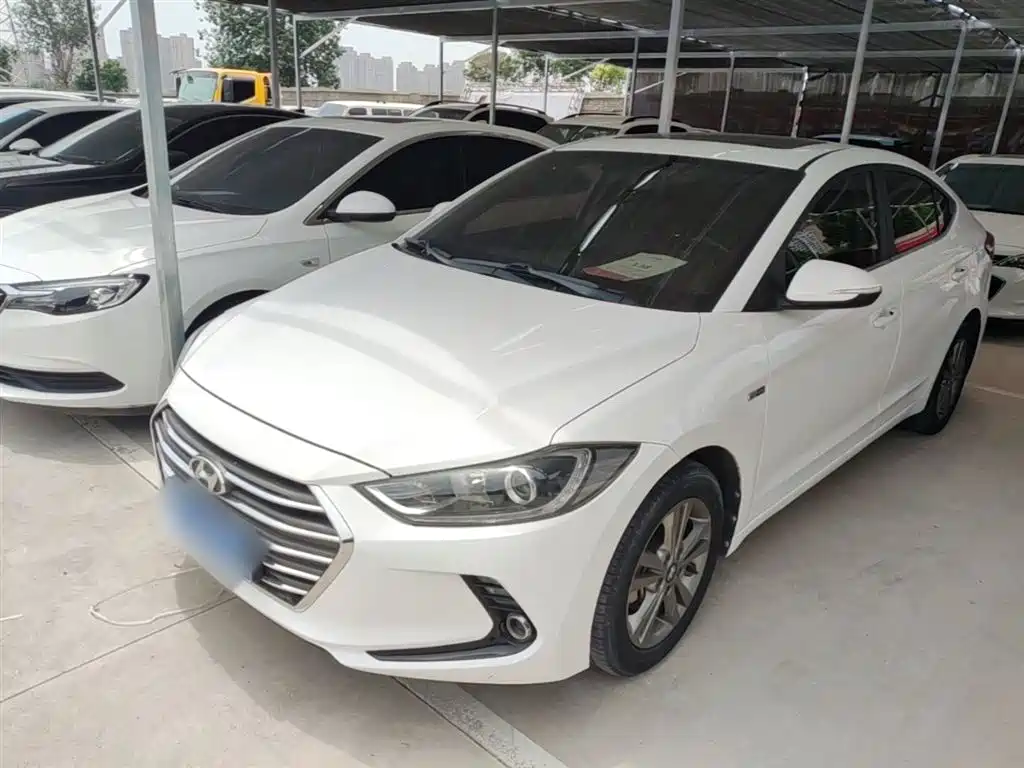 Hyundai Elantra 2016 1.4T DCT Dynamic·Vitality фото 2