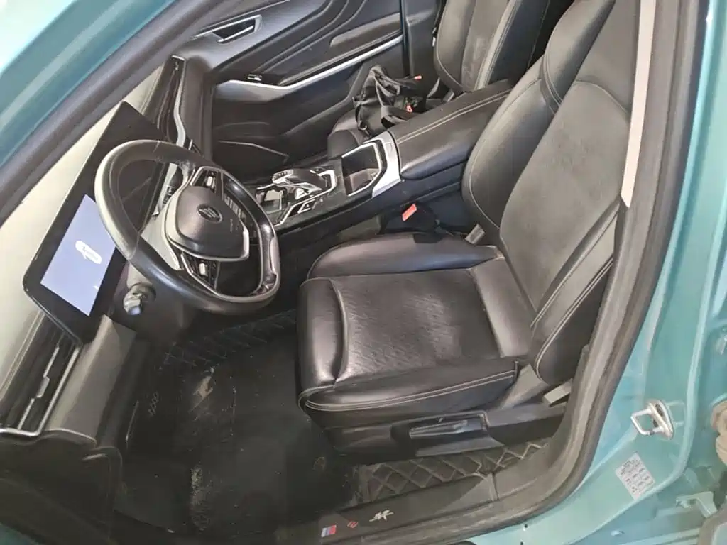 JMCG New Energy Yi 2022 2021 500km Shining Youth Long Range Edition