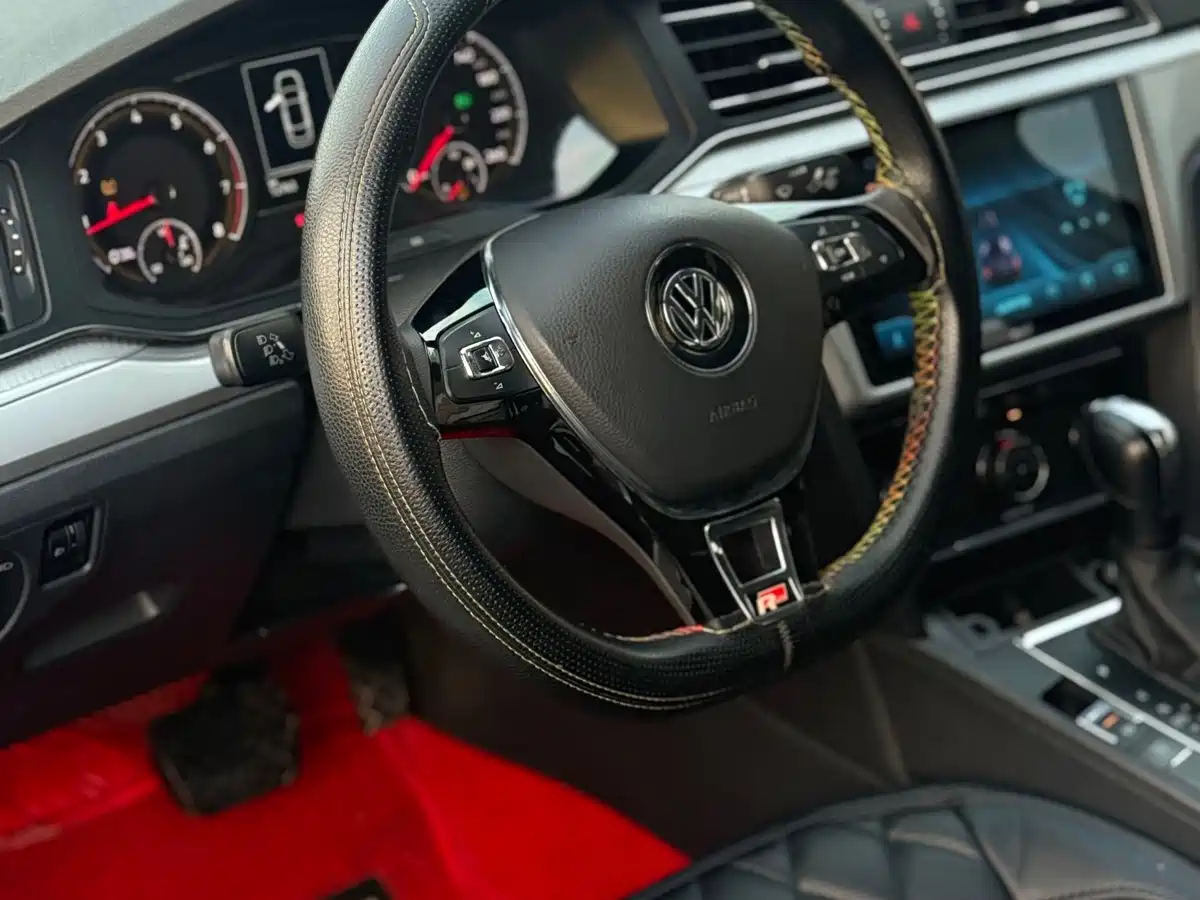 Photo 6 - Volkswagen Lamando