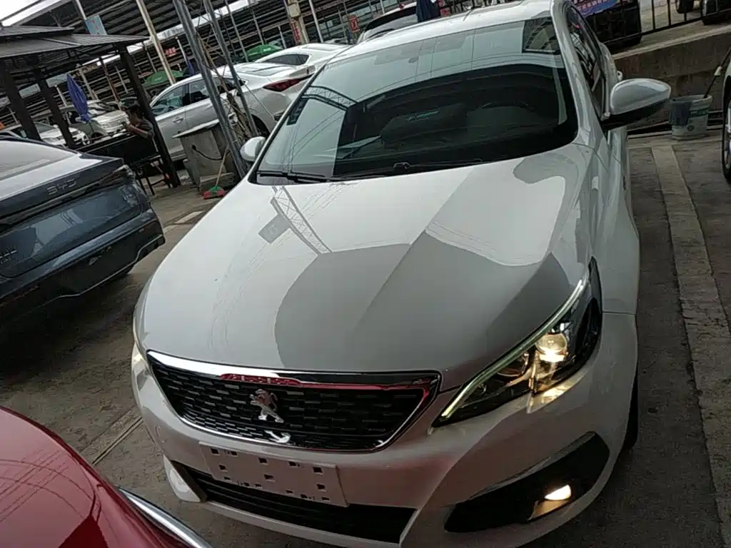 Peugeot 308 2020 2019 230THP Automatic Luxury Edition China VI