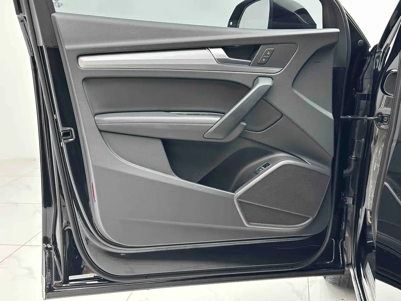 Audi Q5L 2021 40 TFSI Fashion Dynamic фото 8