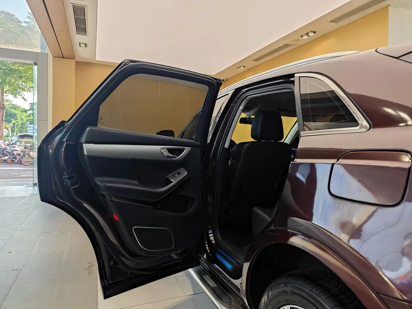 Zotye SR7 2016 2016 1.5T Manual Magic Cube Road Edition China V