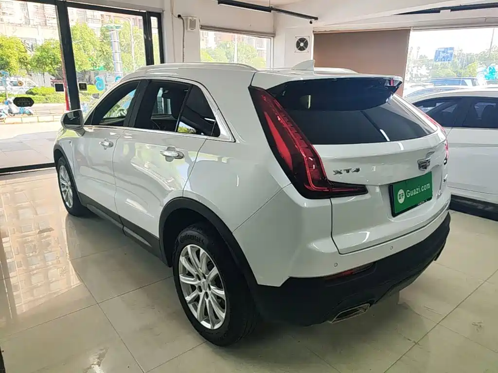 Cadillac XT4 2022 2022 28T FWD Style