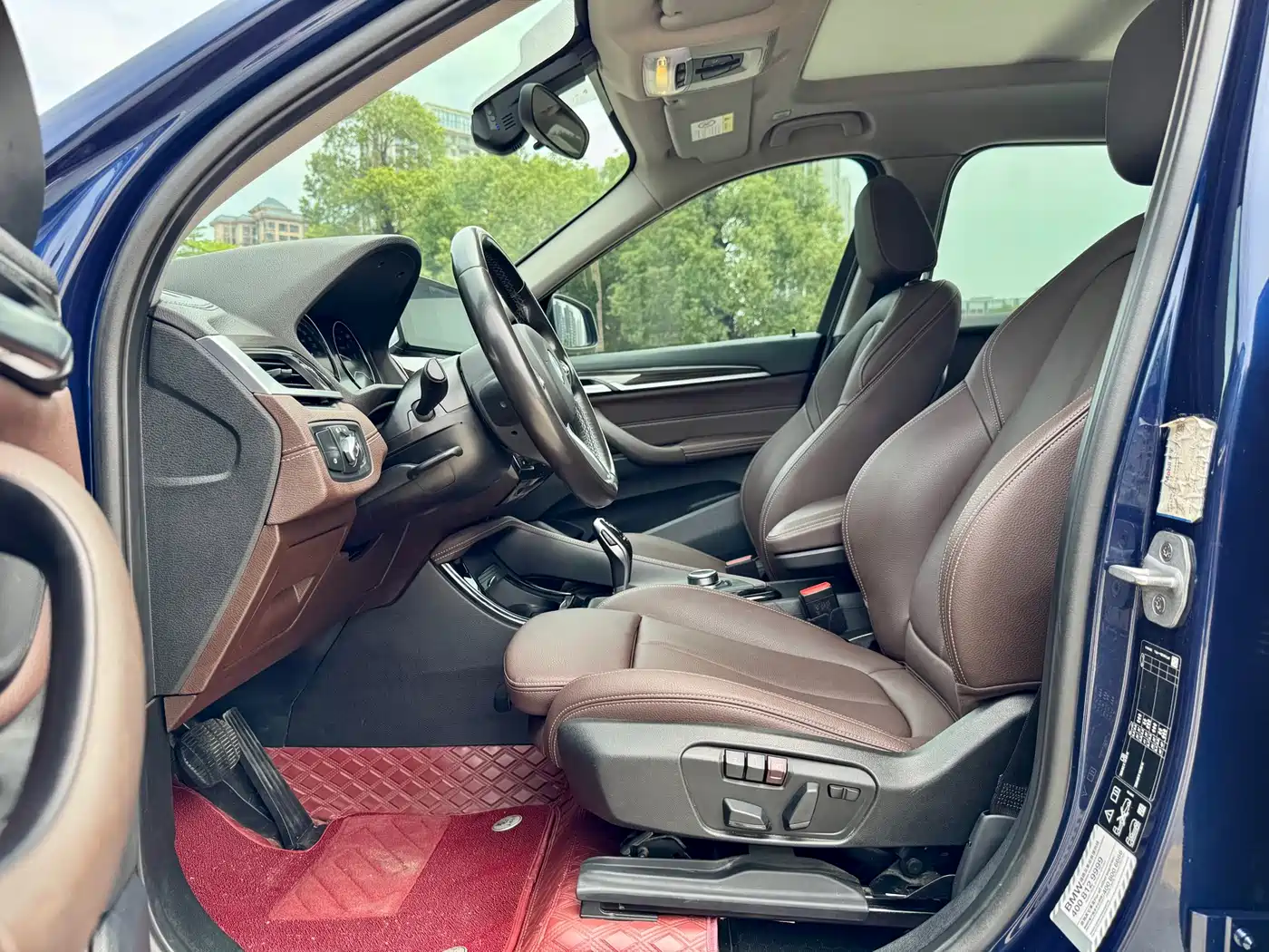 BMW X1 2020 xDrive25Li Premium Edition фото 4