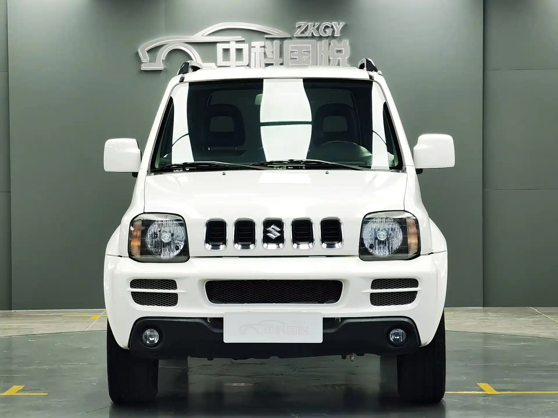 Фото 5 - Suzuki Jimny (Import)